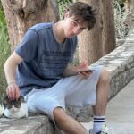 76e77bb5-c5ff-40f1-8c9c-c14d7f8781a5